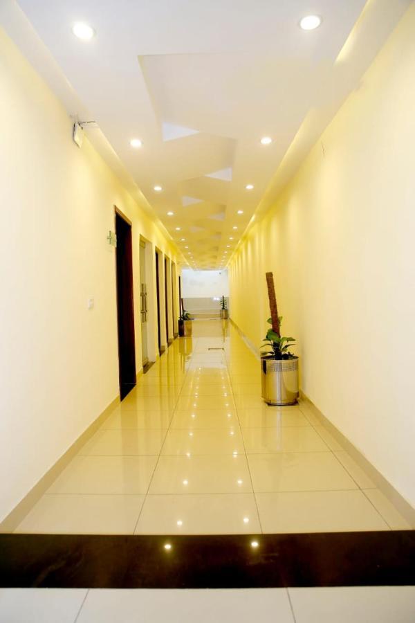 Hotel Noor Plaza Lahore Exteriör bild